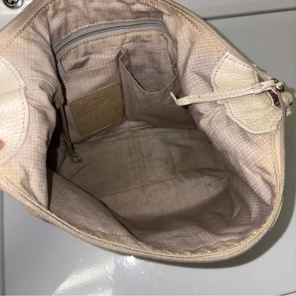 Brighton- Barbados Ziptop Hobo - Picture 9 of 12